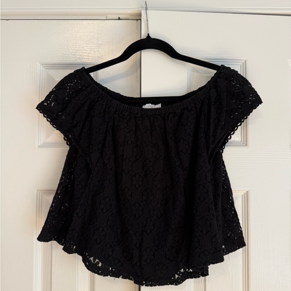 Lush Black Flutter Sleeve Crop Blouse